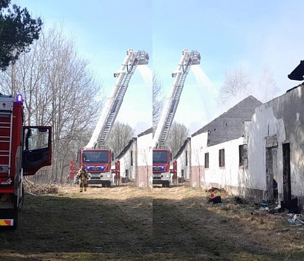 Pożar pustostanu po dawnym PGR. 15 zastępów straży w akcji