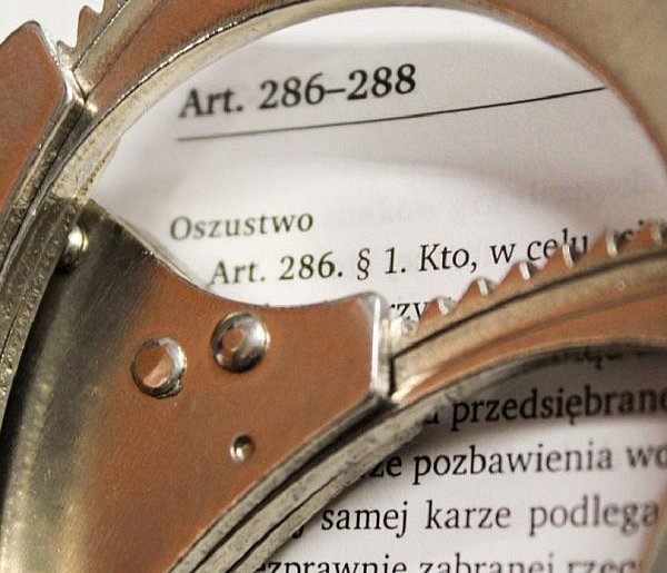 Ustka: Oszustwo na policjanta. Seniorka straciła 47 tysięcy złotych!