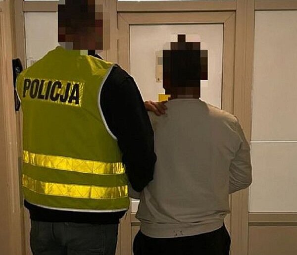 Pościg w Jezierzycach. 29-latek z dożywotnim zakazem uciekał BMW