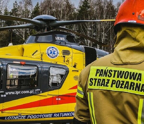 Potęgowo: 13-latka na hulajnodze zderzyła się z autem. Lądował LPR