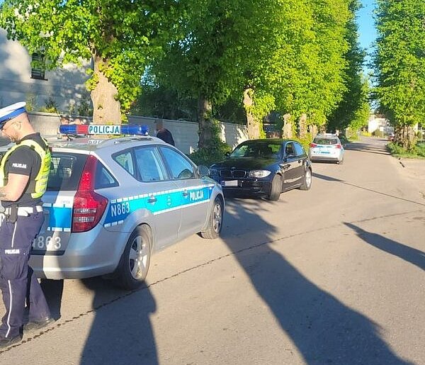 7-latek wjechał rowerem pod BMW. Dziecko trafiło do szpitala