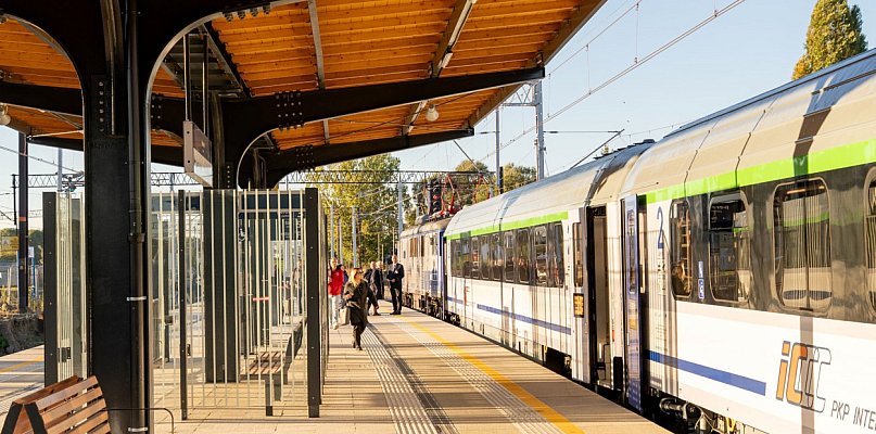 Słupsk: Pierwsze perony oddane do użytku! Na co mogą liczyć pasażerowie? - 9533