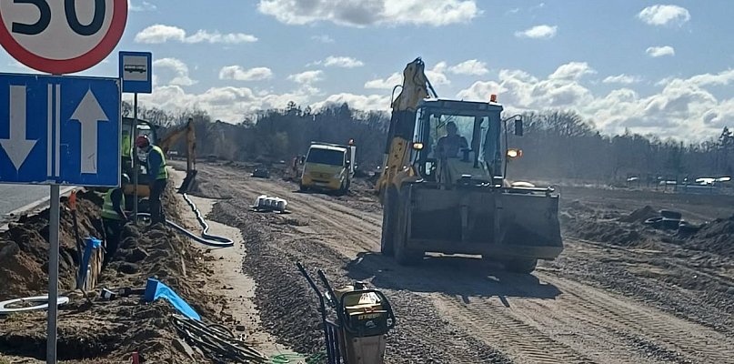 Budowa drogi Redzikowo–Jezierzyce. Kluczowa inwestycja dla wojska!