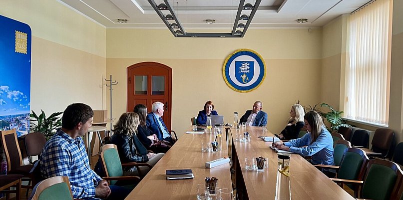 Co z nocnymi aptekami w Ustce? Są pierwsze DEKLARACJE!