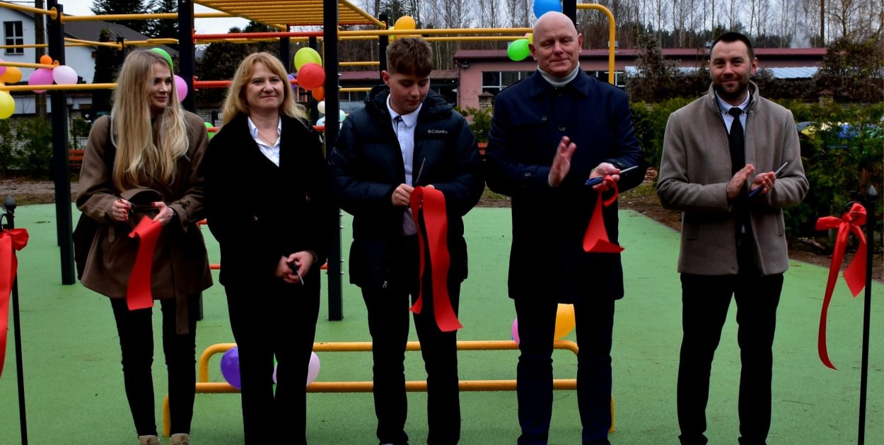 fot. Stowarzyszenie Przyjaciół Szkoły Podstawowej w Siemianicach "Edukacja na miarę czasu".