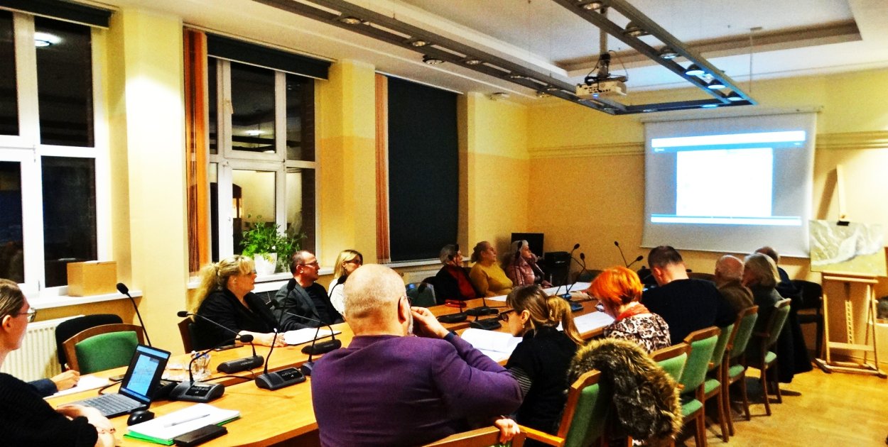 Węzeł integracyjny w Ustce. Mieszkańcy pytają o rondo i ścieżki rowerowe