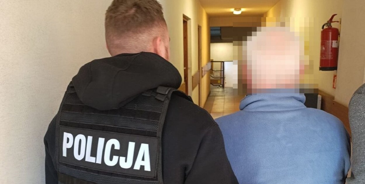 Znalazł portfel z kartami. Zamiast oddać, poszedł na zakupy