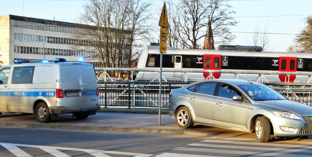 Ponad 2,5 promila za kierownicą. Kolizja na ul. Dworcowej w Ustce!