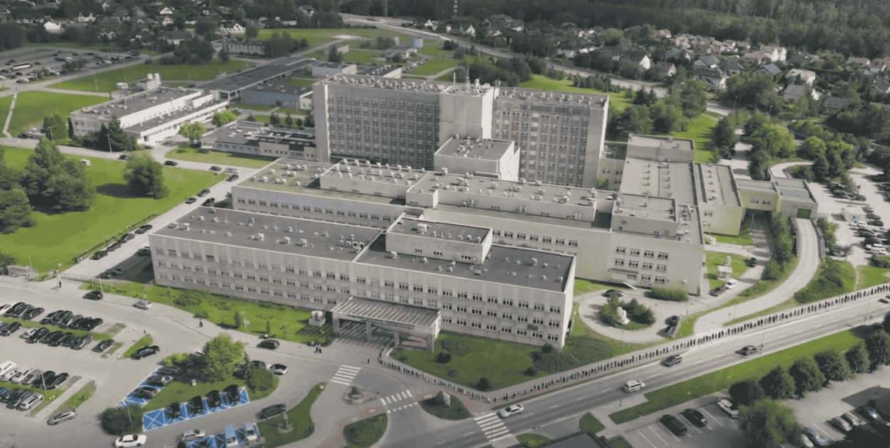 SMS zamiast kolejek. Słupski szpital zmienia system rejestracji do poradni